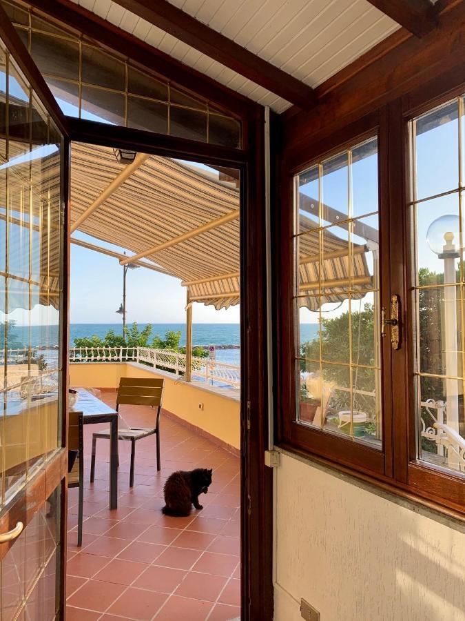 Ca' De Gino Apartment Santo Stefano al Mare Exterior photo